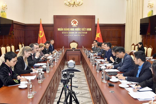 Phó Thống đốc Phạm Thanh Hà tiếp Giám đốc Chương trình Quốc gia, Cục Kinh tế liên bang Thuỵ Sỹ