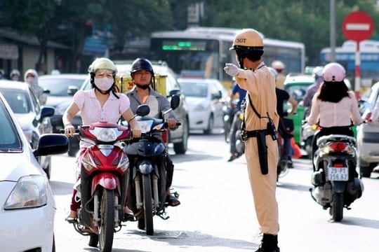 Quy định xử phạt vi phạm hành chính về trật tự, an toàn giao thông trong lĩnh vực giao thông đường bộ; trừ điểm, phục hồi điểm giấy phép lái xe