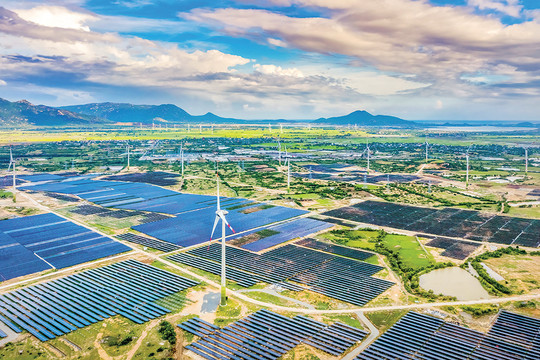 Thu hút vốn cho các dự án năng lượng tái tạo tại Việt Nam