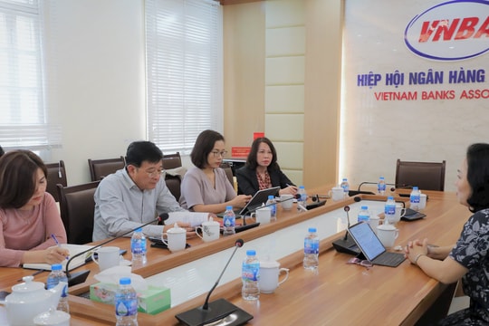 Hiệp hội Ngân hàng làm việc với Tổ chức thẻ quốc tế Visa