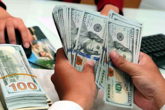 Công bố báo cáo định kỳ về hoạt động chuyển tiền một chiều từ Việt Nam ra nước ngoài chậm nhất trước ngày 20 hàng tháng