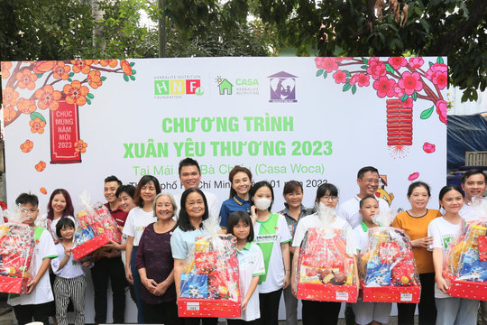 Tổ chức Chương trình “Xuân Yêu Thương 2023” cho hơn 1.100 trẻ em tại các Trung tâm Casa Herbalife