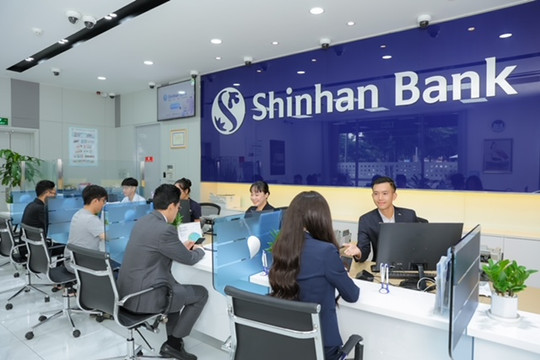 Ngân hàng Shinhan Việt Nam triển khai dịch vụ nộp thuế cá nhân trực tiếp tại quầy