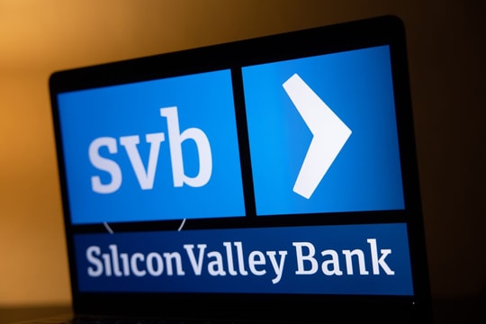 Ngân hàng Silicon Valley sụp đổ sau 48 giờ huy động vốn thất bại