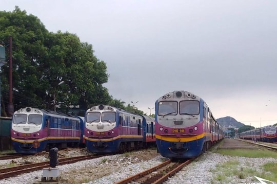 Mở bán vé tàu hè tuyến Bắc - Nam cùng với nhiều chính sách giảm giá
