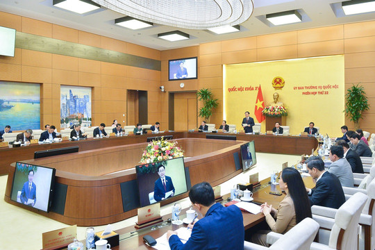 Khai mạc phiên họp lần thứ 22 của Ủy ban Thường vụ Quốc hội