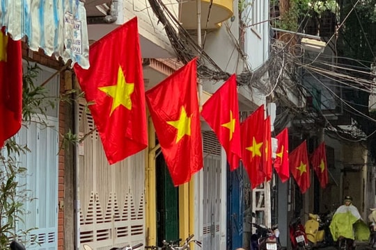 Đề xuất hoán đổi ngày làm việc để nghỉ 5 ngày dịp lễ 30/4 và 1/5