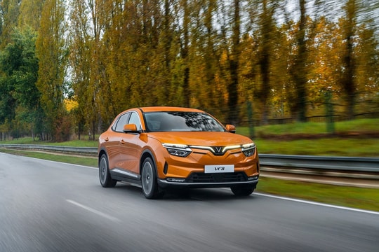 VinFast bàn giao 2.996 ô tô điện trong tháng 5/2023