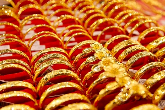 Giá vàng tăng nhẹ 50.000 đồng/lượng