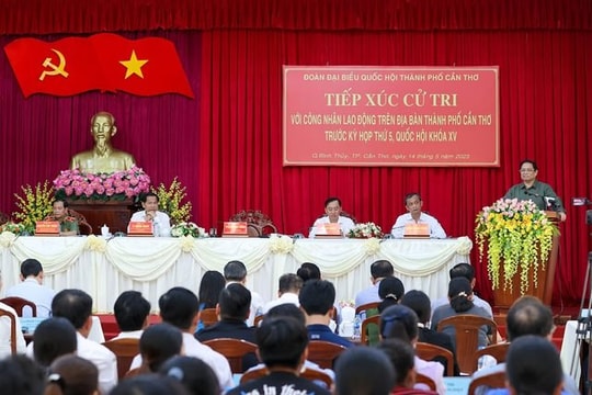 Tiếp xúc cử tri Cần Thơ, Thủ tướng nêu 12 vấn đề giải pháp phát triển kinh tế - xã hội