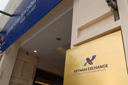 Sở Giao dịch Chứng khoán Việt Nam: Năm 2022, lãi nhuận sau thuế tăng gần 53%