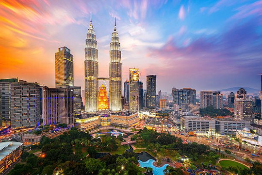 IMF: Malaysia cần tiếp tục chắt chặt chính sách tiền tệ hơn nữa