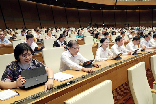 Quốc hội thông qua Nghị quyết về Chương trình giám sát của Quốc hội năm 2024