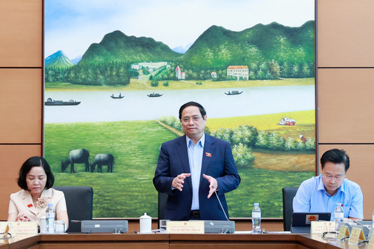 Thủ tướng Phạm Minh Chính: Luật Đất đai (sửa đổi) cần quy định rõ thẩm quyền, phân cấp, phân quyền và giảm thủ tục hành chính