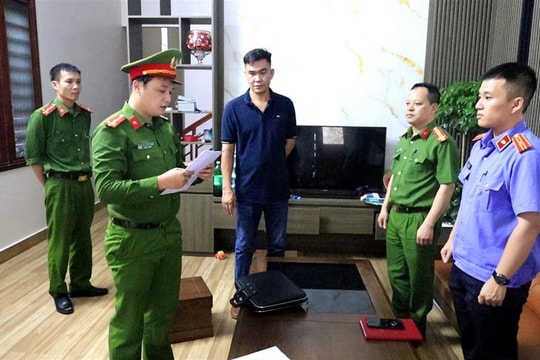 Khởi tố 13 đối tượng mua bán trái phép hóa đơn giá trị gia tăng