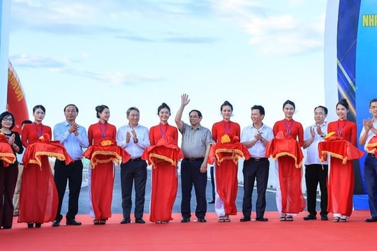 Đồng loạt khởi công và khánh thành nhiều tuyến cao tốc