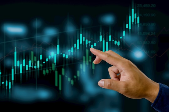 Tháng 7/2025, các chỉ số ngành trên VNIndex đều ghi nhận sự tăng trưởng