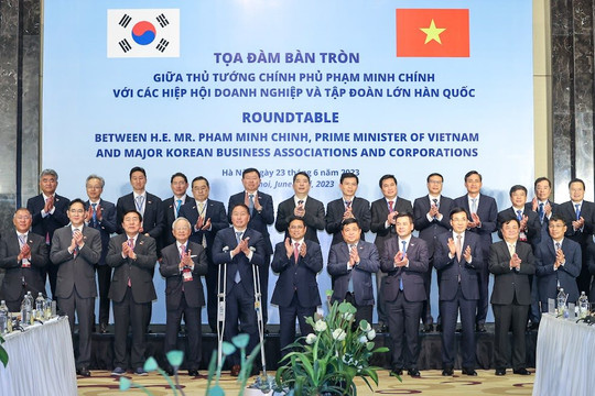 Thủ tướng Phạm Minh Chính kêu gọi doanh nghiệp Hàn Quốc tiếp tục đầu tư mạnh mẽ vào Việt Nam