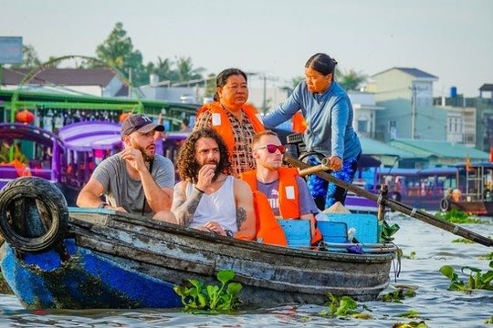 Chính thức nâng thời hạn thị thực lên 90 ngày từ ngày 15/8 
