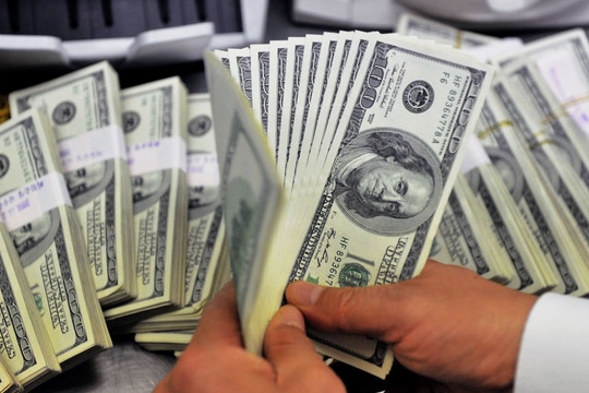 Chuyển tiền điện tử từ 500 triệu đồng trở lên phải báo cáo giao dịch trong phòng chống rửa tiền