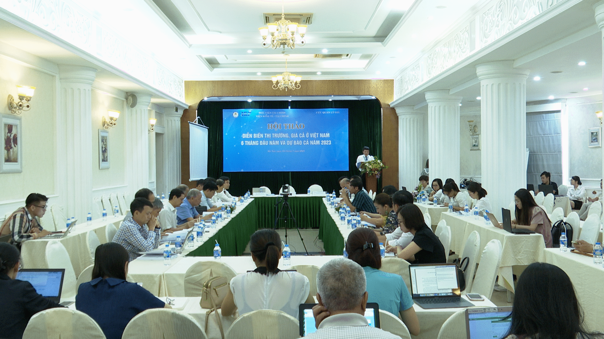 Dự báo lạm phát năm 2023 của Việt Nam ở mức thấp, tỷ giá ổn định