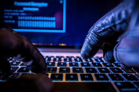 Chuyên gia bảo mật tiết lộ cách hacker đánh cắp tiền mã hoá