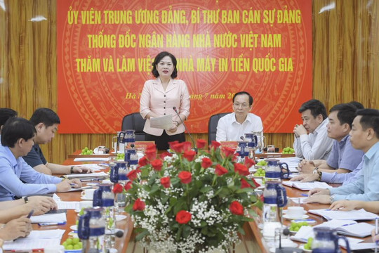 Thống đốc Nguyễn Thị Hồng thăm và làm việc tại Nhà máy In tiền Quốc gia