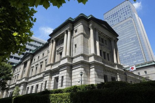 Chống giảm phát và lạm phát cùng lúc: Nhiệm vụ "bất khả thi" của BOJ? 