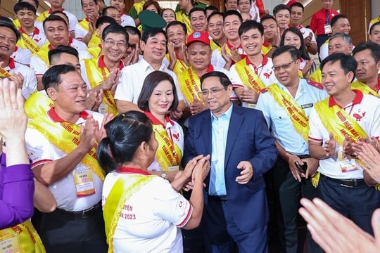'Công nghệ chưa thể tạo ra máu, nhưng tình người có thể giúp những người đang cần máu'