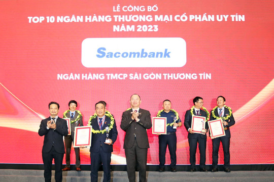 Sacombank nằm trong các bảng xếp hạng uy tín năm 2023 của Vietnam Report
