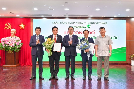 Vietcombank công bố các quyết định bổ nhiệm nhân sự chủ chốt