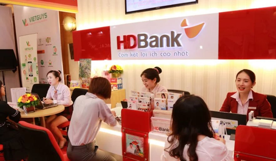 Tăng 6/9 tháng, HDB thuộc nhóm cổ phiếu hiếm đang giữ tiền cho nhà đầu tư