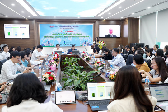 Tháo gỡ rào cản, thúc đẩy phát triển ngân hàng xanh tại Việt Nam