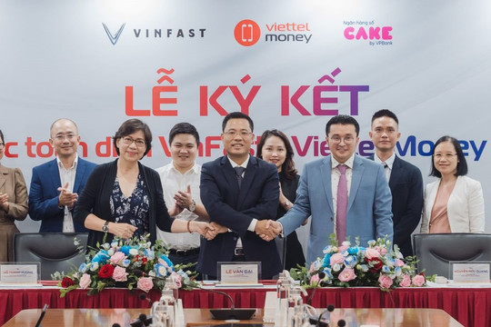 VinFast hợp tác chiến lược với Cake By VPBank và Viettel Money