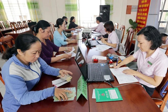 Phát huy vai trò Hội Phụ nữ trong thực hiện chương trình tín dụng chính sách trên địa bàn TP. Hồ Chí Minh