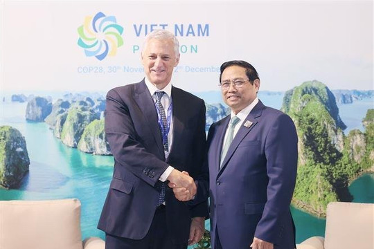 Standard Chartered khẳng định hỗ trợ các mục tiêu về biến đổi khí hậu của Việt Nam