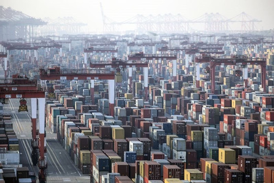 Yếu tố khiến xuất khẩu Trung Quốc bất ngờ tăng trưởng vượt mọi dự báo