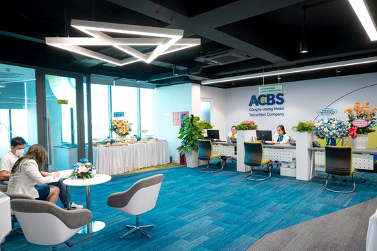 Tăng vốn điều lệ lên 7.000 tỷ đồng, ACBS tạm góp mặt trong top 5 công ty có vốn điều lệ lớn nhất thị trường