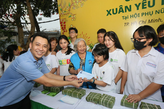 Tổ chức chương trình “Xuân Yêu Thương” cho hơn 1.400 trẻ em tại 8 Trung tâm Casa Herbalife Việt Nam