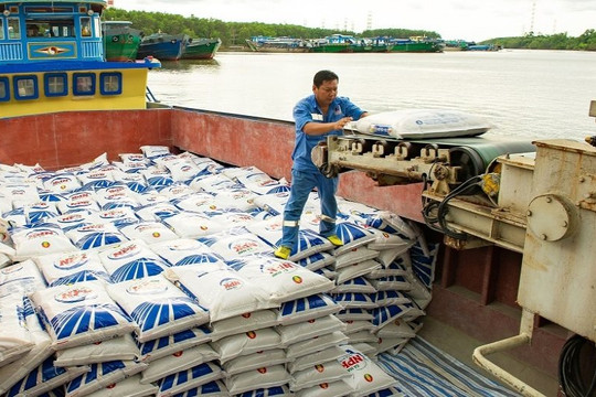 Thuế xuất khẩu 5% khiến phân bón Việt Nam khó cạnh tranh
