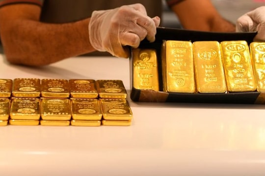 Ngày 18/11: Giá vàng trong nước giảm mạnh