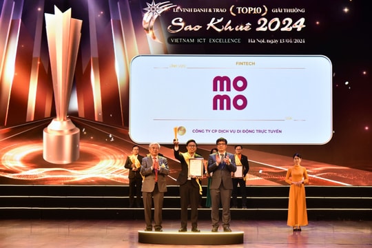 MoMo được Sao Khuê vinh danh nhờ mang đến nhiều giải pháp thanh toán và tài chính dễ tiếp cận cho người Việt