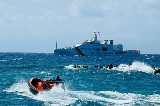 Nỗ lực gỡ thẻ vàng IUU