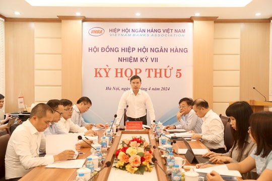 Kỳ họp thứ 5, nhiệm kỳ VII Hội đồng Hiệp hội Ngân hàng Việt Nam