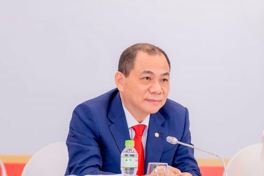 Ông Phạm Nhật Vượng: “Nghi ngờ dòng tiền và năng lực của Vingroup là không có cơ sở, sẽ tài trợ thêm 1 tỷ USD cho VinFast”