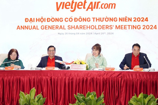 Vietjet đặt kế hoạch vận chuyển 27 triệu lượt khách năm 2024, chia cổ tức 25%