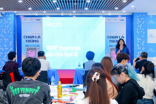 Sinh viên Trường Đại học CMC, “trải” và “nghiệm” cùng chuyên gia trải nghiệm khách hàng