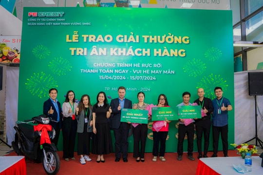 Chào hè rực rỡ cùng FE CREDIT: Đã tìm thấy chủ nhân của chiếc Honda Vision đầu tiên