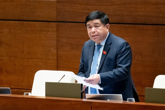 5 nhóm giải pháp xử lý 6 thách thức lớn về kinh tế - xã hội năm 2024