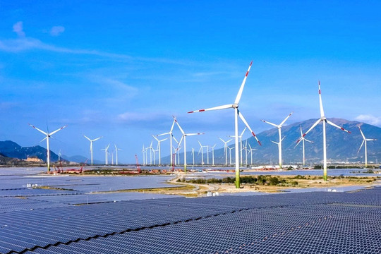 Sau thương vụ bán các công ty năng lượng cho Sembcorp, Gelex lãi bao nhiêu?